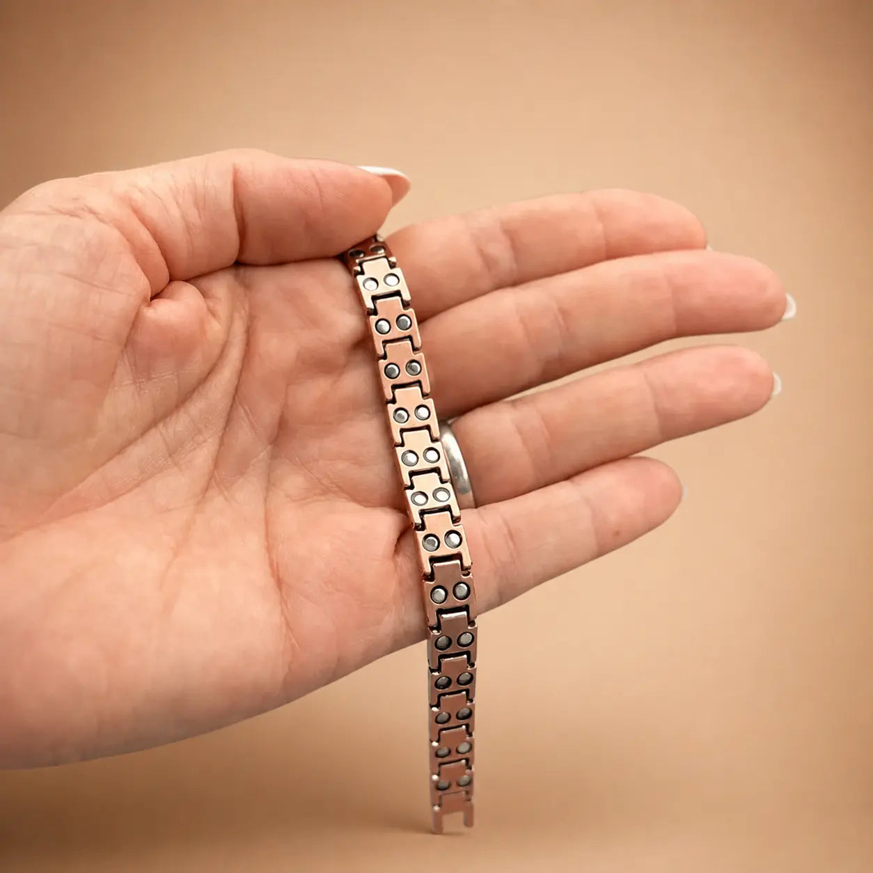 Ladies Copper Magnetic Therapy Bracelet Wellion
